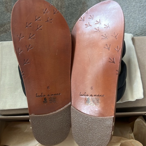 Beek Handmade Dovetail Leather Sandal Black NWT Size 6 - Picture 5 of 13